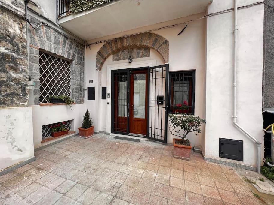 A Casa Di Ty Apartment Касерта Екстериор снимка