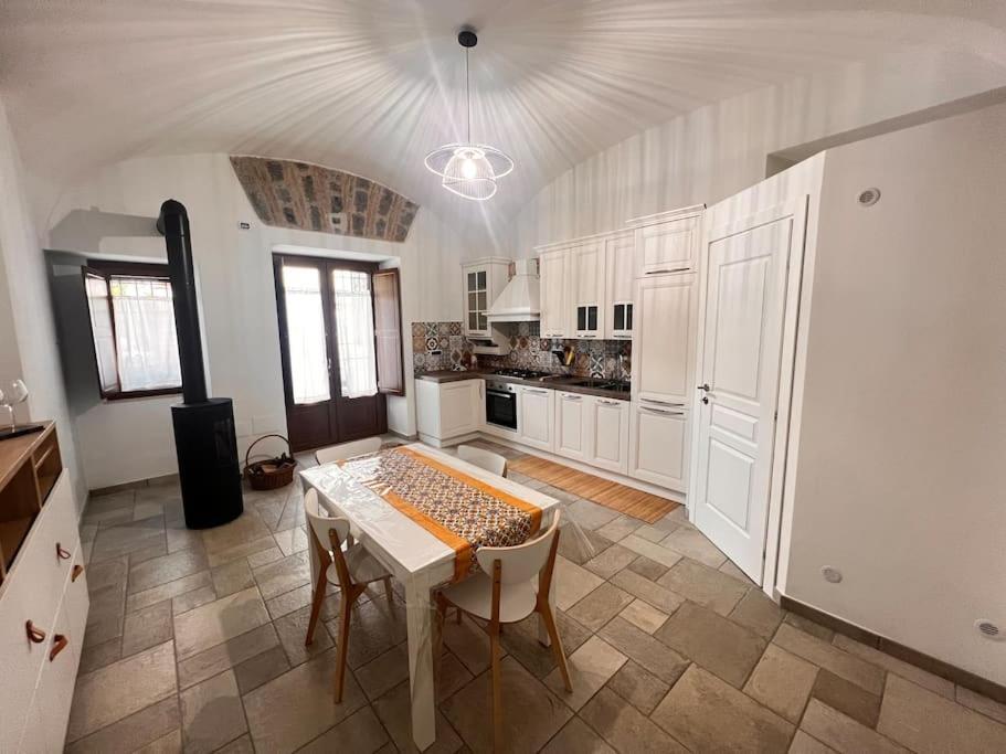 A Casa Di Ty Apartment Касерта Екстериор снимка